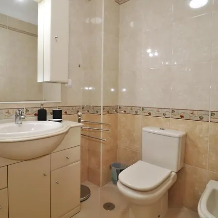 Lovely 2 -bedroom Vacation In